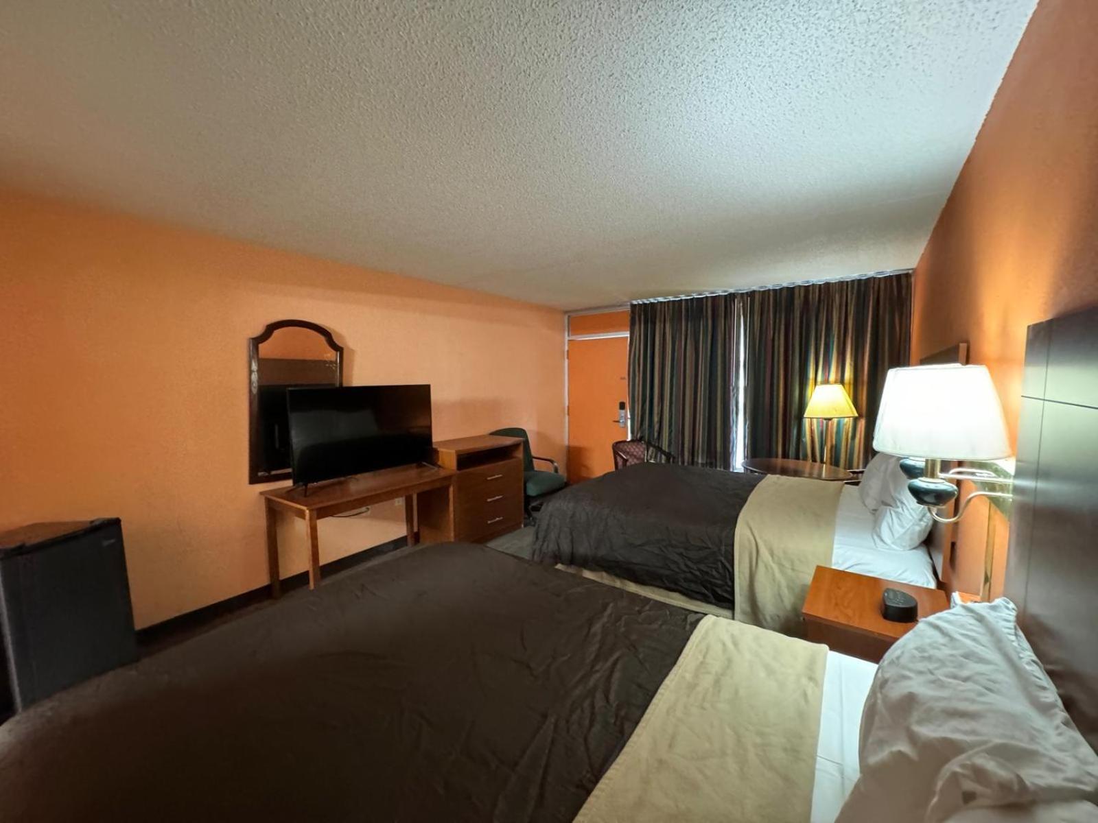 College Inn Spartanburg Extérieur photo