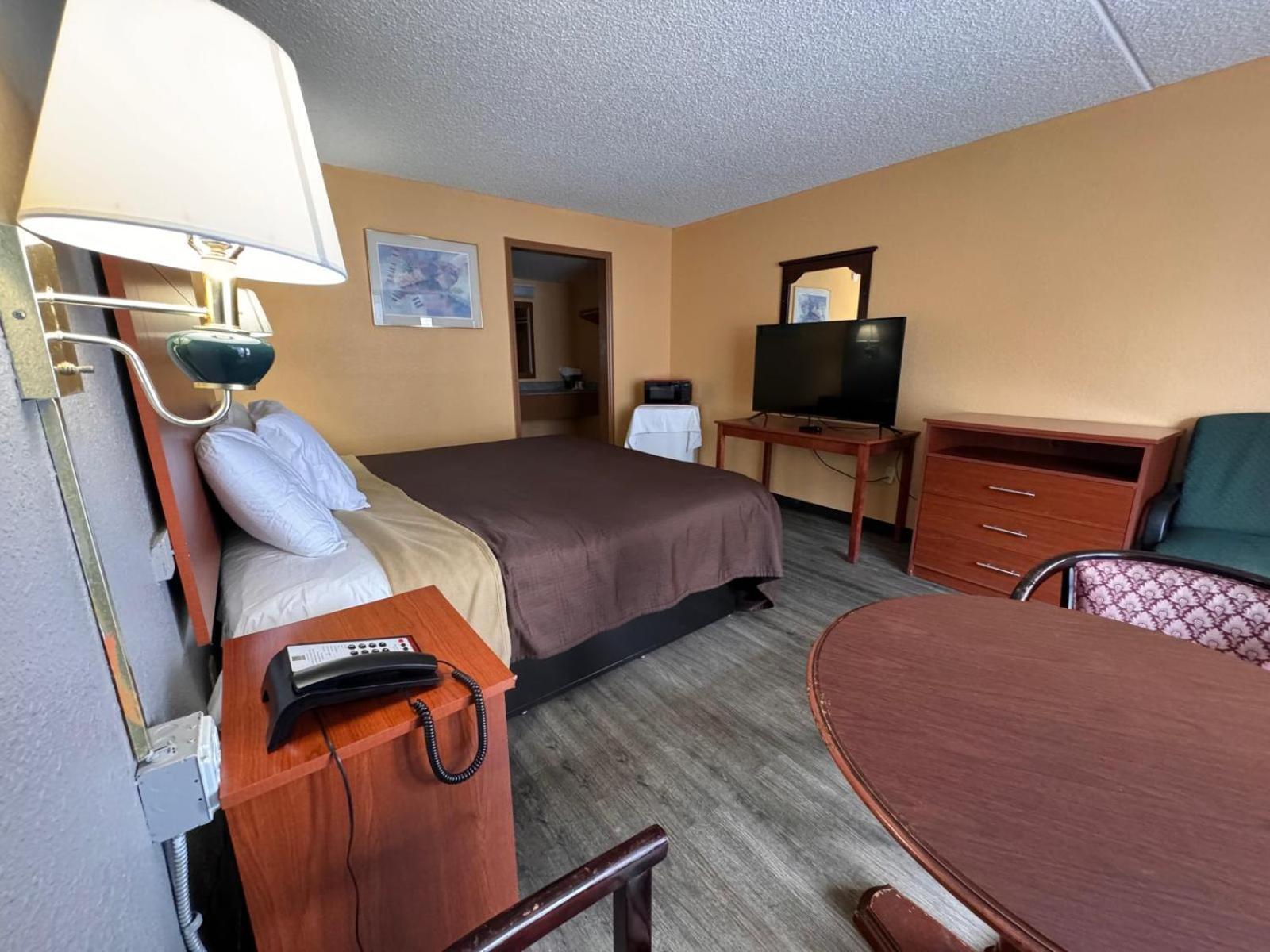 College Inn Spartanburg Extérieur photo
