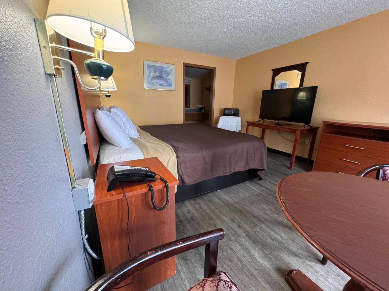 College Inn Spartanburg Extérieur photo