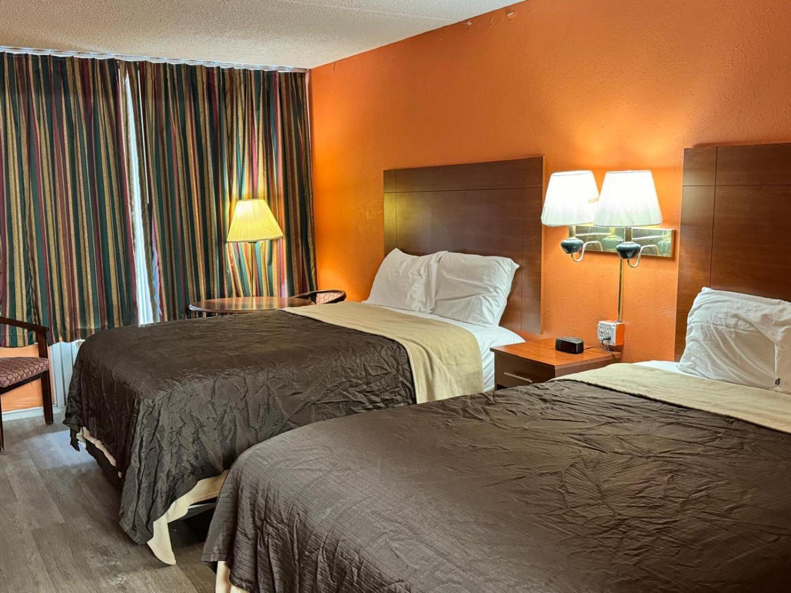 College Inn Spartanburg Extérieur photo