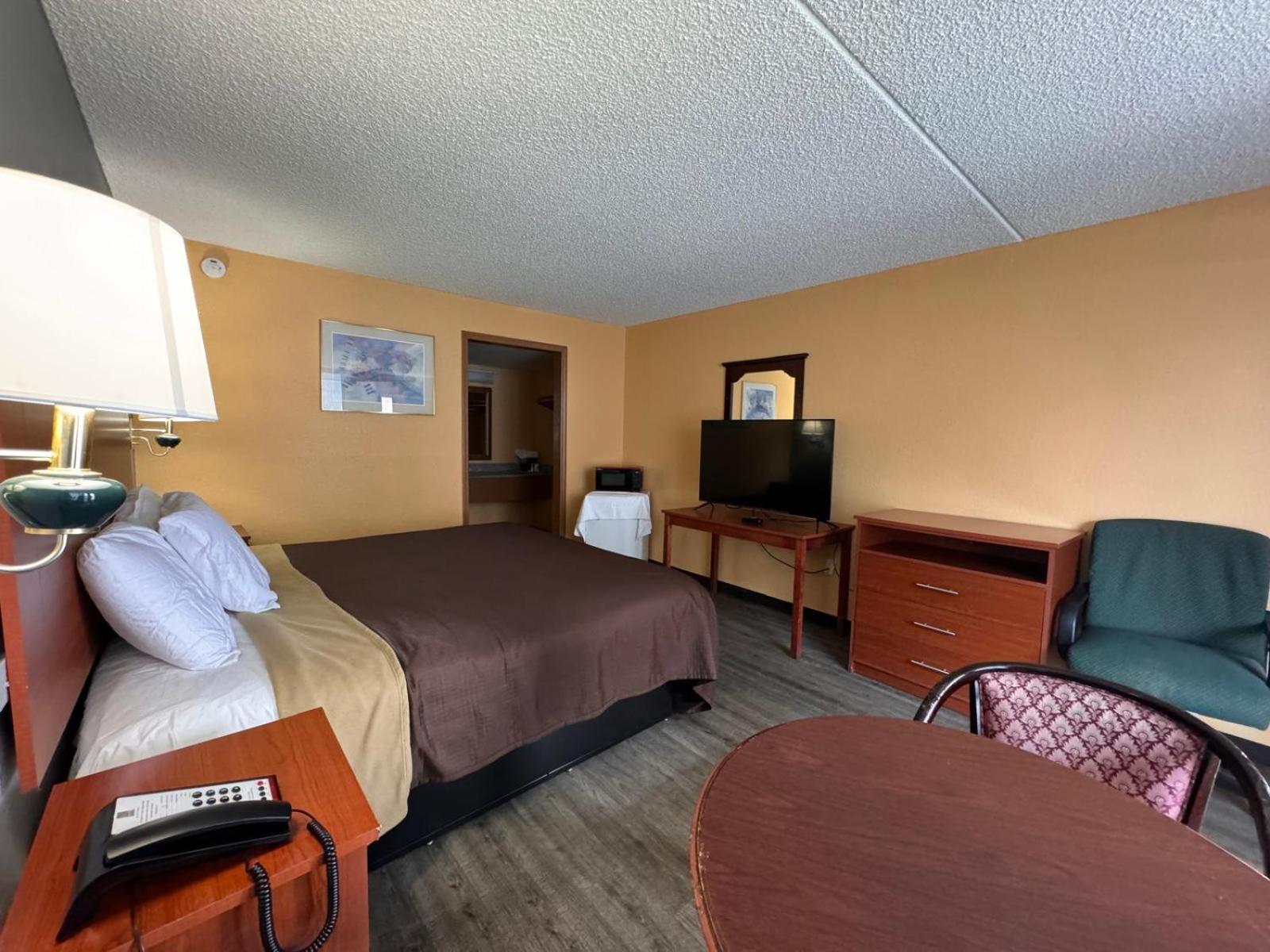 College Inn Spartanburg Extérieur photo