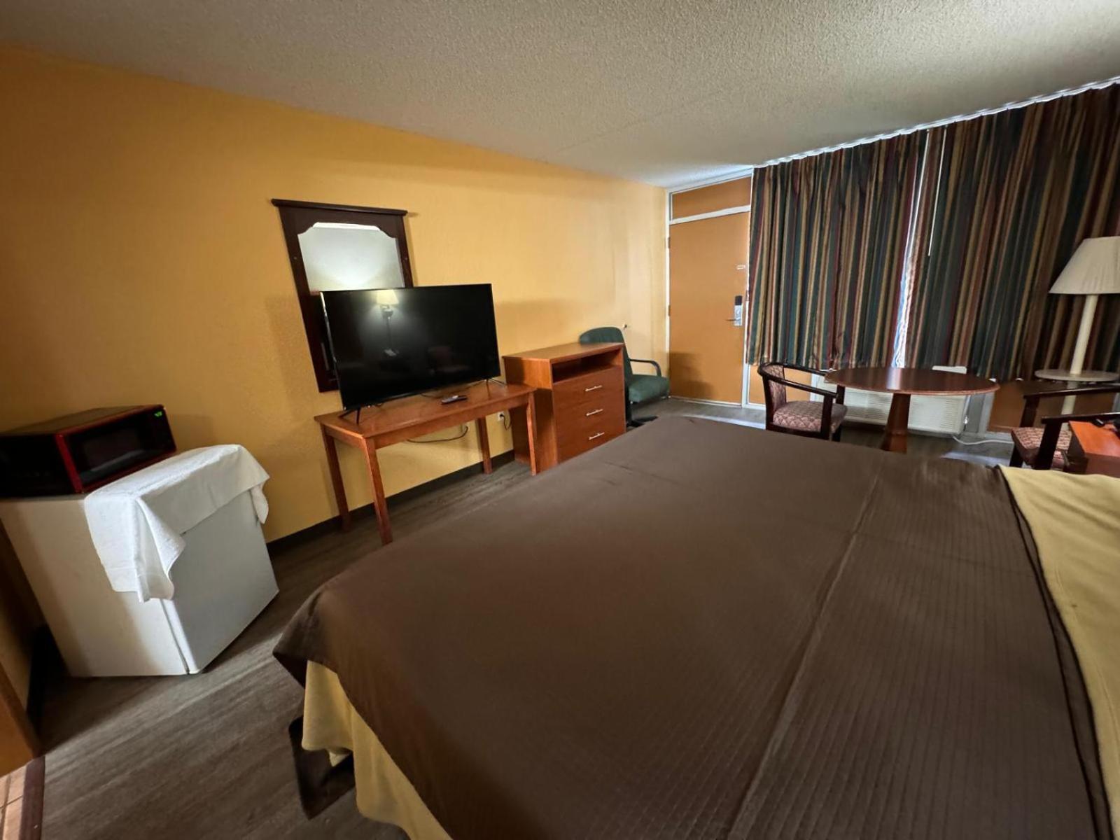 College Inn Spartanburg Extérieur photo